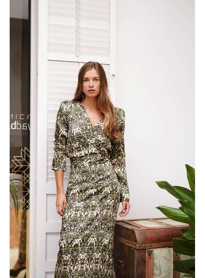 Printed top with long sleeves and knotted lacing