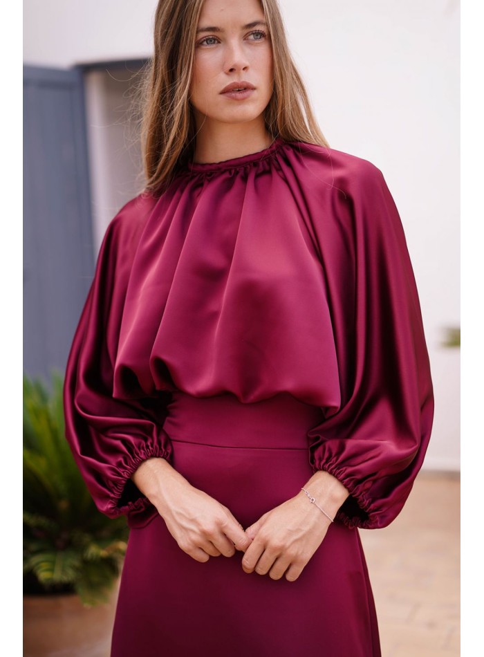 Top burdeos manga larga con frunce en la cintura