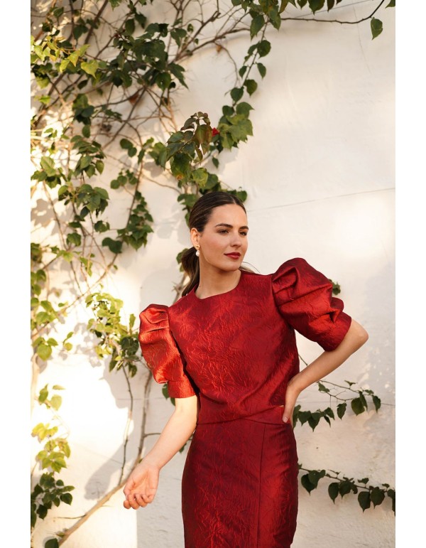 Brocade guest top with short puffed sleeves 2