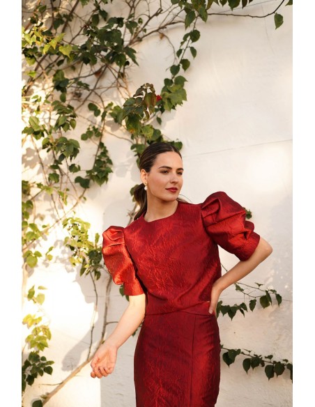 Brocade guest top with short puffed sleeves