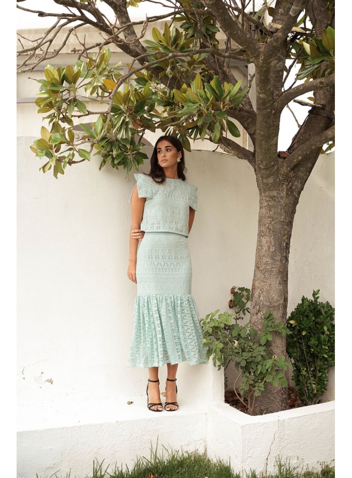 Falda midi verde agua con maxi volante para bautizos