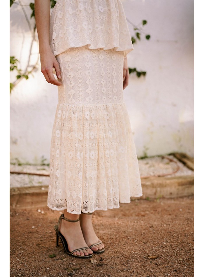 Jupe midi de fête en macramé ivoire avec volant