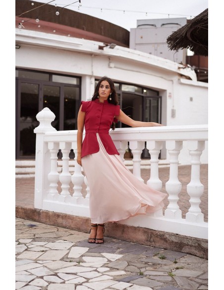 Jupe en mousseline de soie rose poudré avec volant