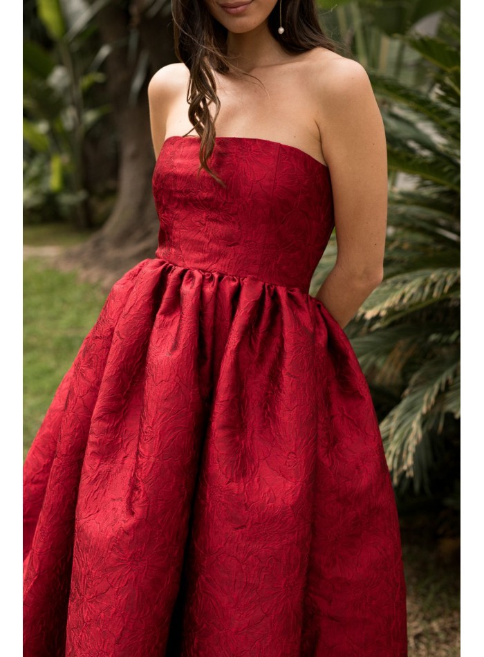 Red strapless midi dress with pockets