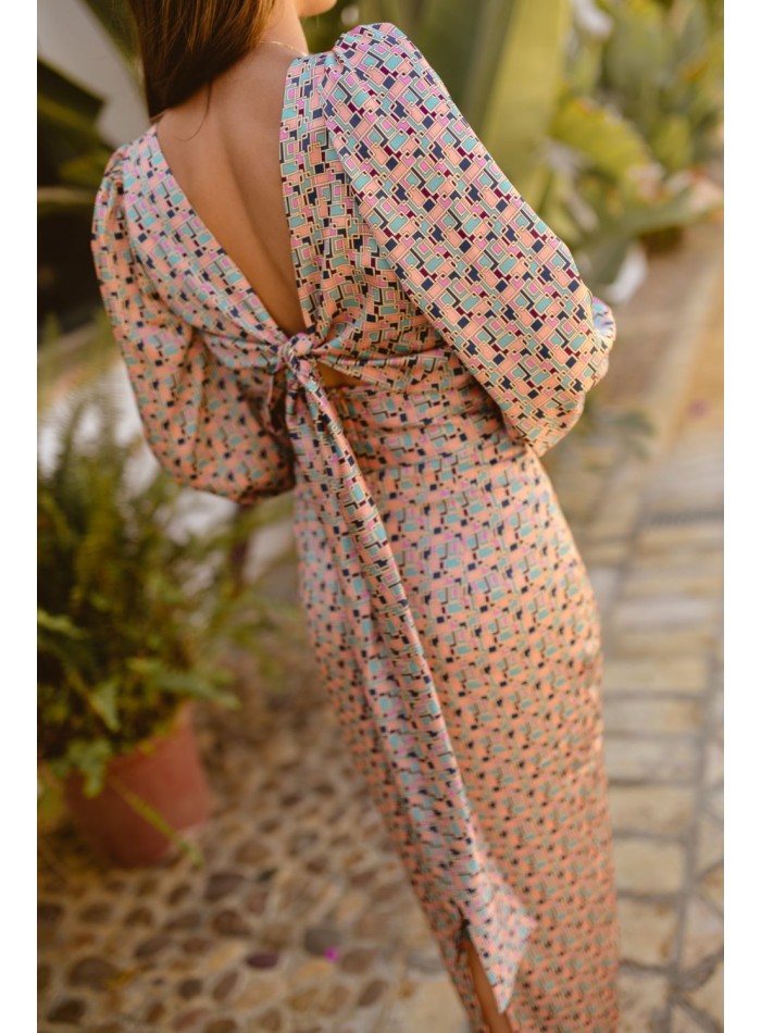 Multicolor top with geometric print and long...