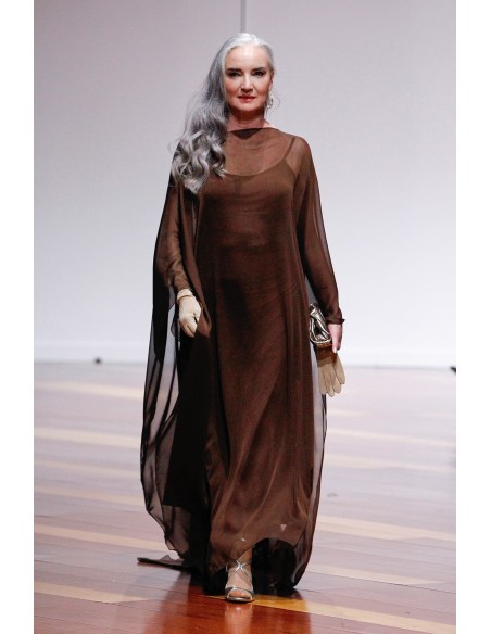 Vestido midi lencero marrón chocolate con tirantes