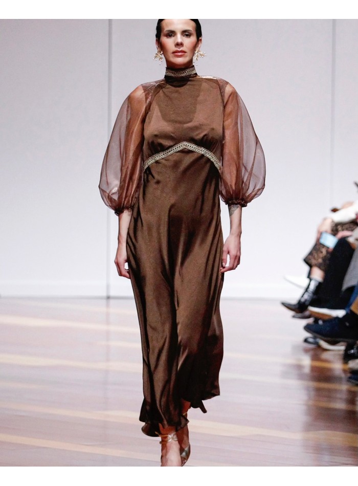 Chocolate brown organza sleeves