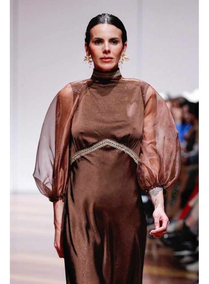 Chocolate brown organza sleeves