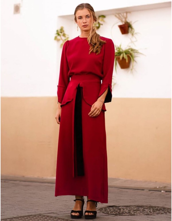 Jupe midi rouge évasée avec volants et laçage