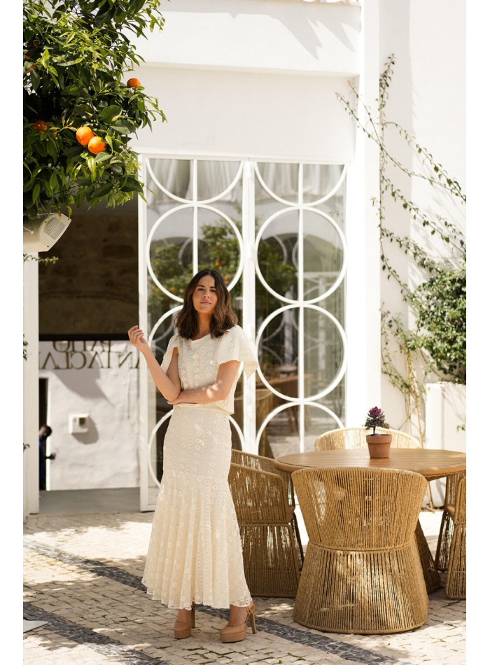 Jupe de fête midi brute en macramé avec volant...