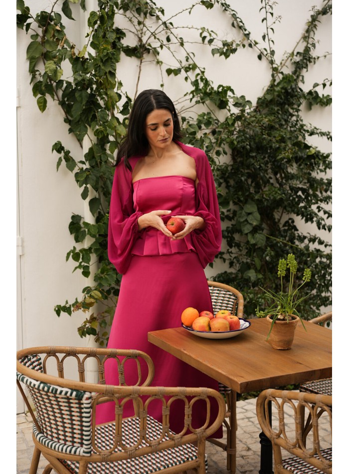 Capa de gasa fucsia con mangas