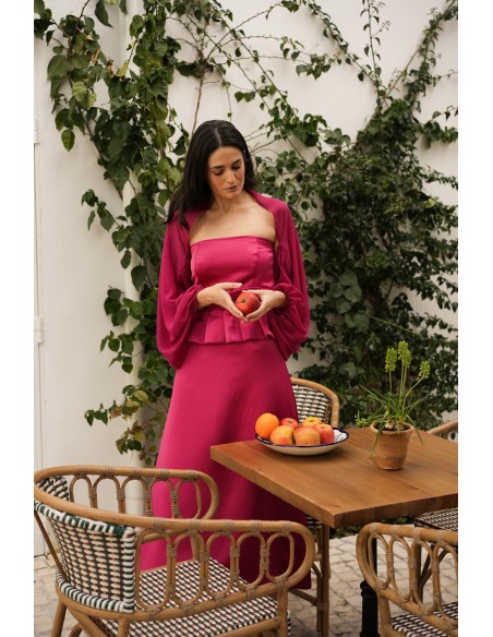 Capa de gasa fucsia con mangas