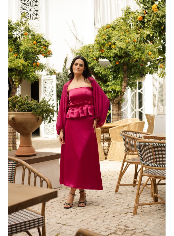 Capa de gasa fucsia con mangas