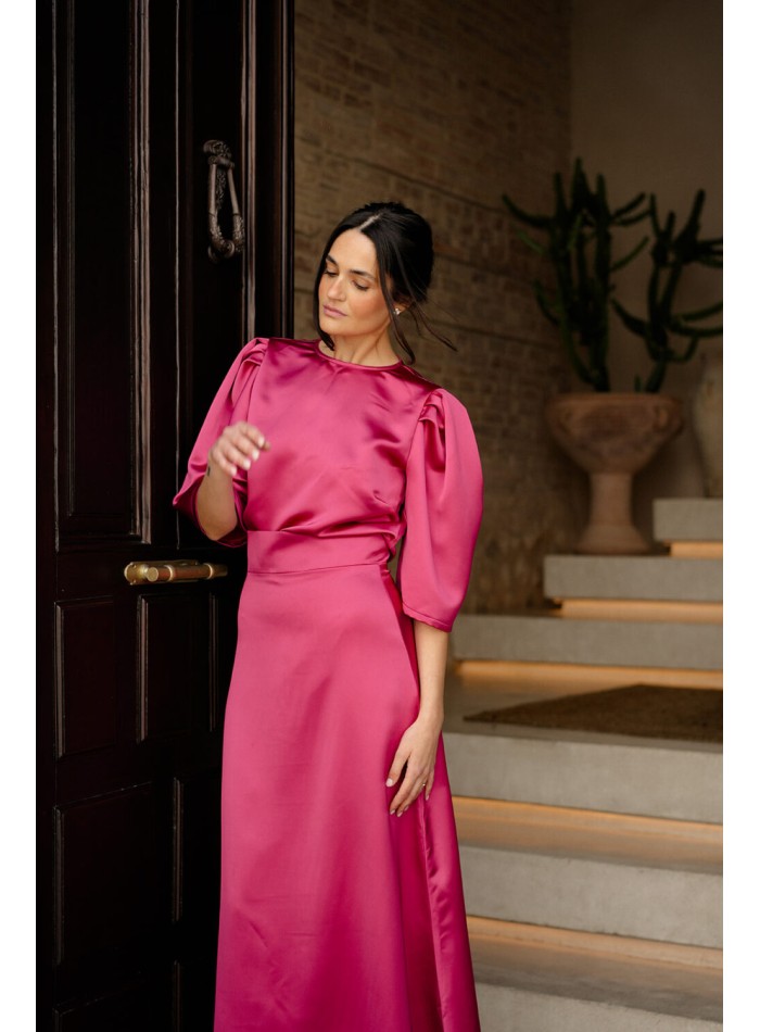 Fuchsia party blouse with short puffed sleeves