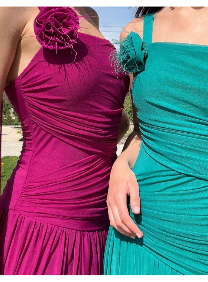 Vestido de invitada boda largo con cuerpo...