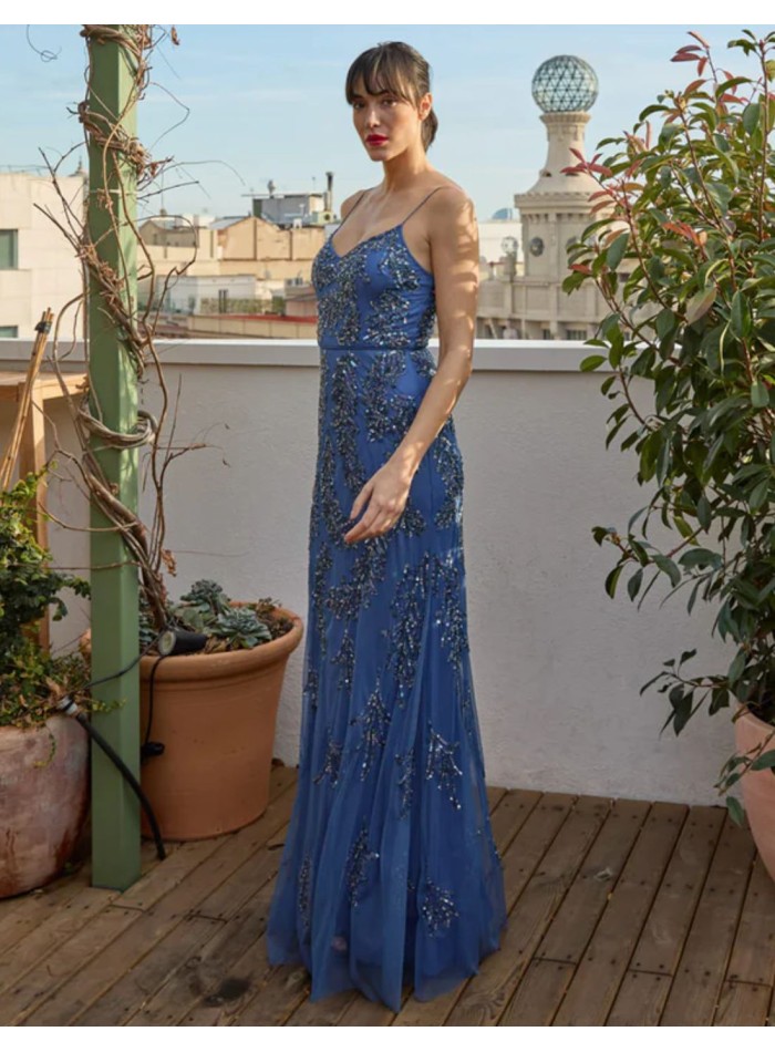 Long party dress with straps and rhinestones