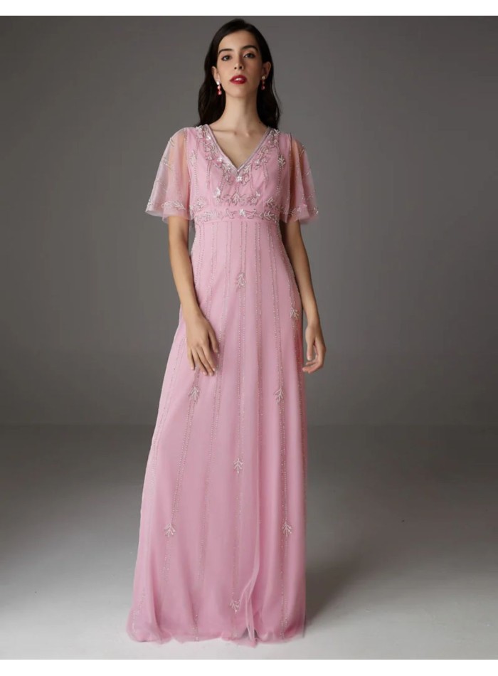 Longue robe de soirée rose avec manches cape