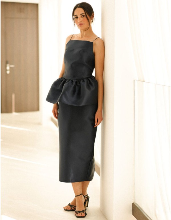 Jupe midi en satin bleu marine avec fente