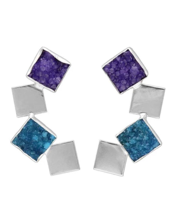 Longues boucles d'oreilles avec pierres géométriques...