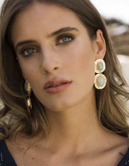 Gold plated party earrings with irregular stones