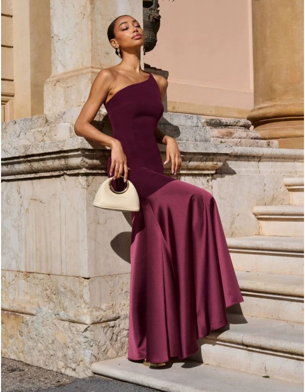 Vestido largo de invitada entallado con tirante fino 2