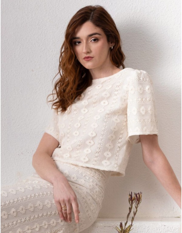 Top en macramé ivoire à manches courtes