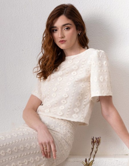 Top en macramé ivoire à manches courtes