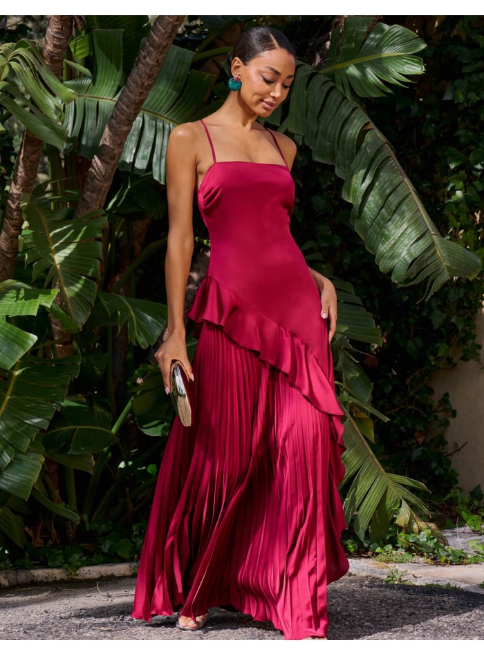 Maroon long gown with crossed back