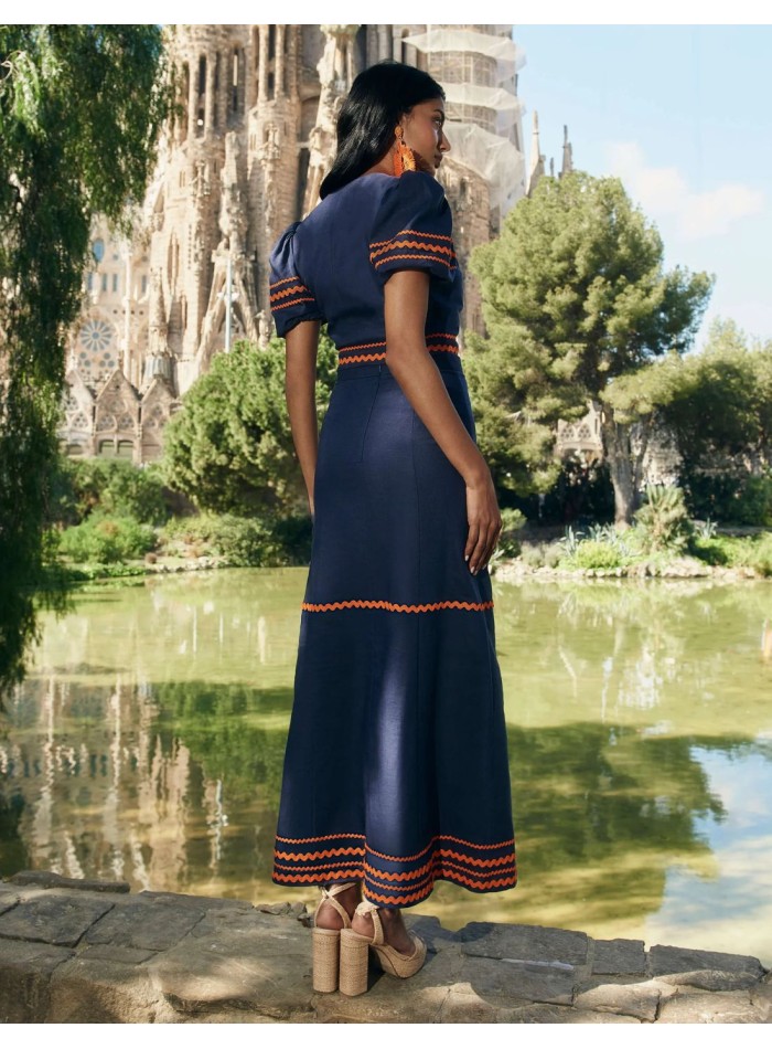 Falda midi de fiesta azul marino con caída fluida