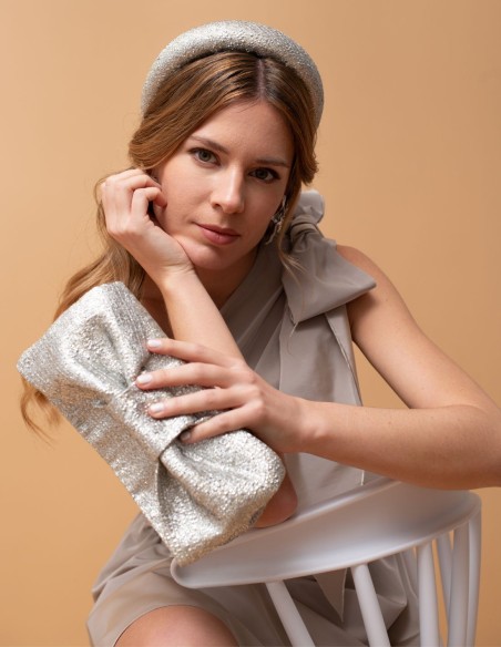 Bolso para invitada en rafia metalizada