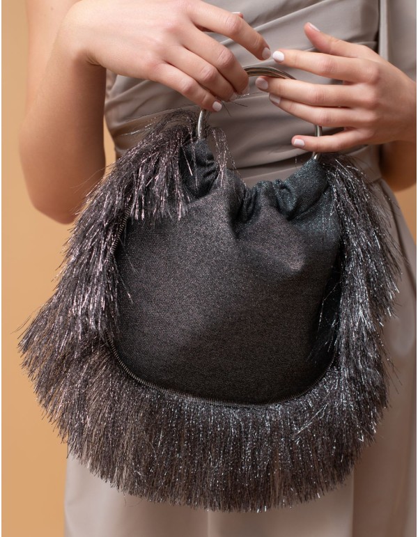 Bolso de invitada con flecos y asa metálica 2