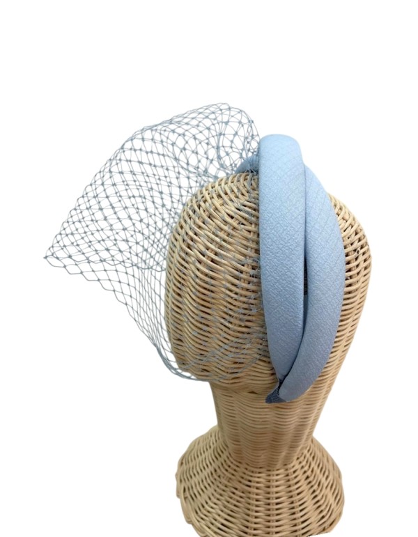 Bandeau d'invité double bleu clair avec voile en treillis 2