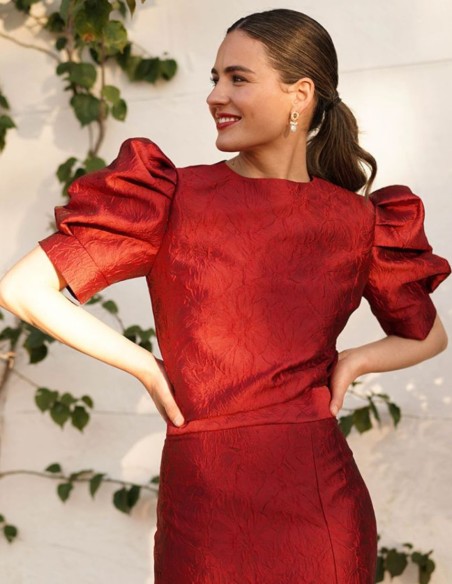 Brocade guest top with short puffed sleeves