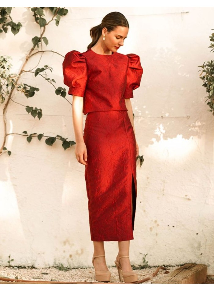 Floral brocade midi skirt for guests