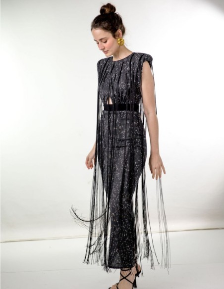 Robe de soirée midi noire avec épaules et franges