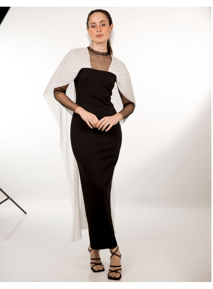 Vestido midi blanco y negro con tirantes de gasa