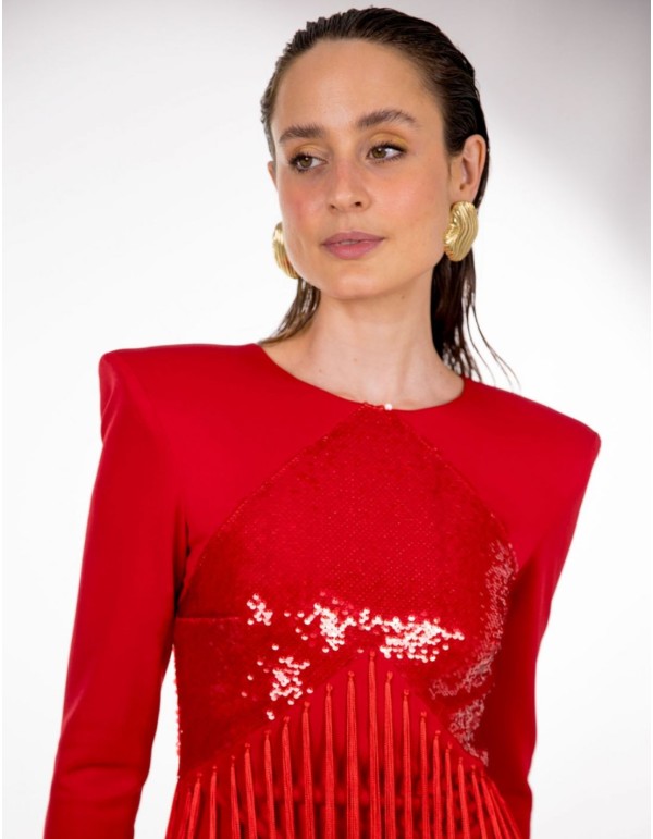 Vestido midi rojo con lentejuelas y flecos 2