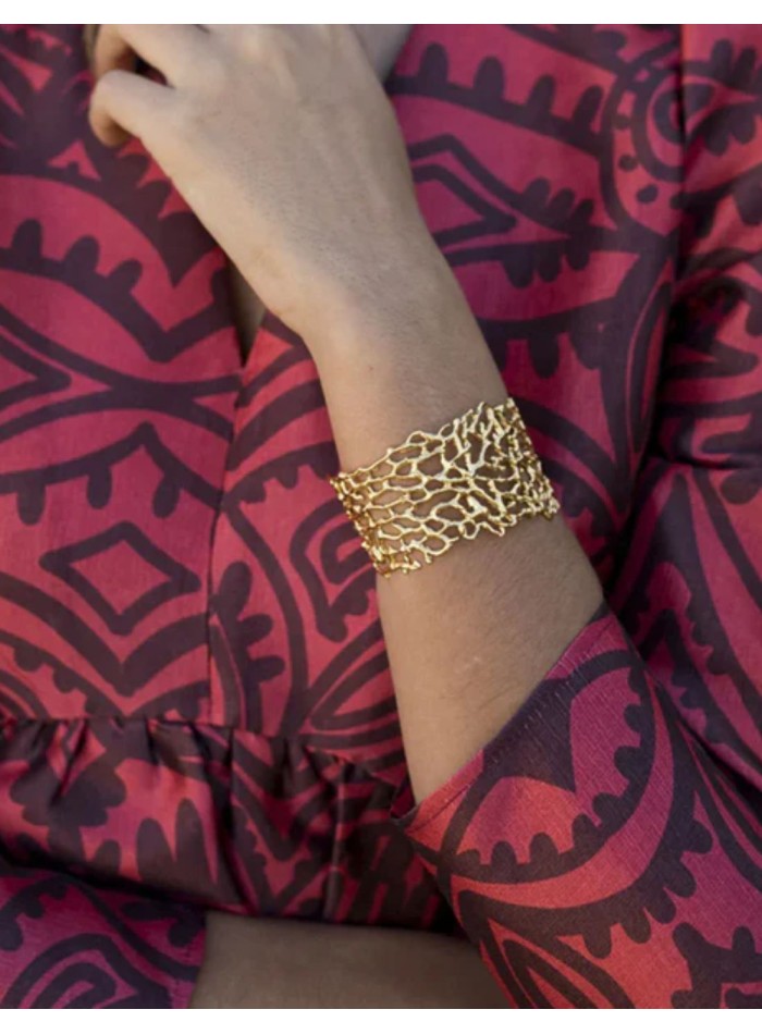 Wide gold plated bracelet with branch design