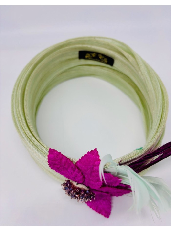 Silk sinamay turban with maxi pheasant feathers