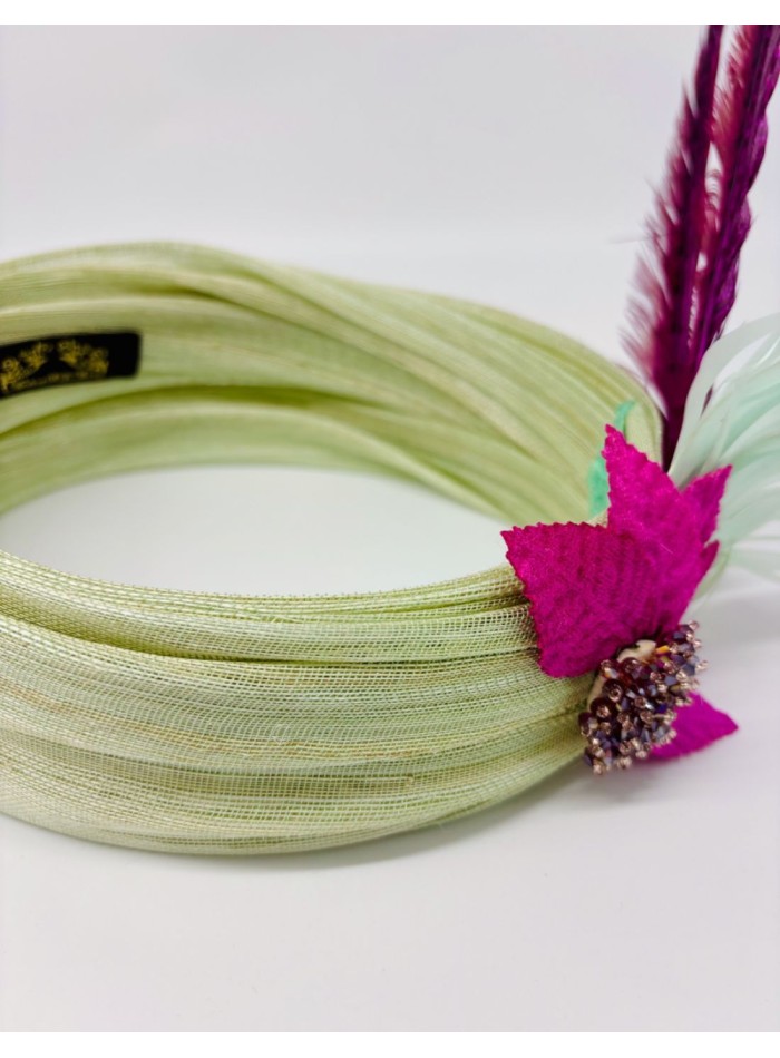 Silk sinamay turban with maxi pheasant feathers