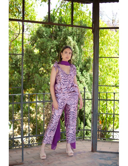 Top para invitada con lazos y volantes rosa