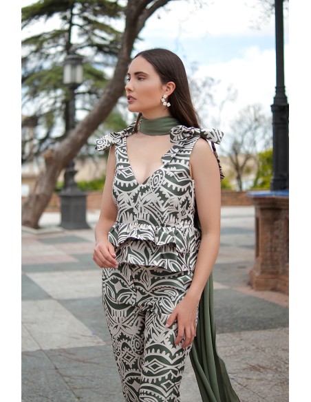 Guest top with shoulder ties and ruffles