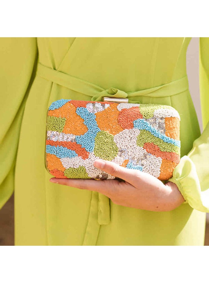 Clutch de fiesta bordado a mano multicolor para invitadas