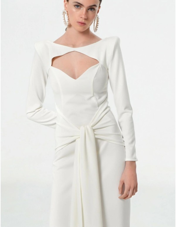 Long white wedding dress with long sleeves and cut-out... 2