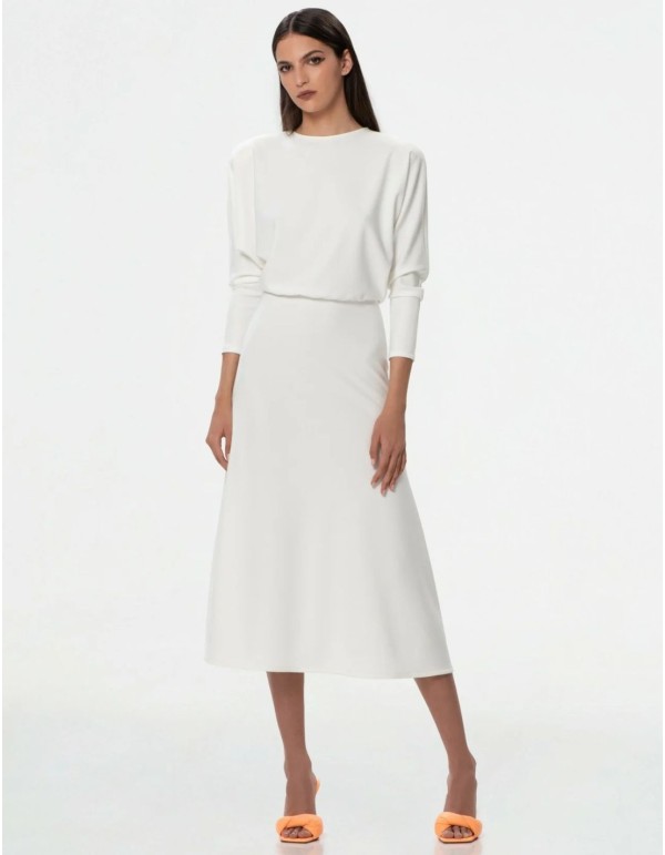 Robe midi blanche à manches chauve-souris et encolure bateau