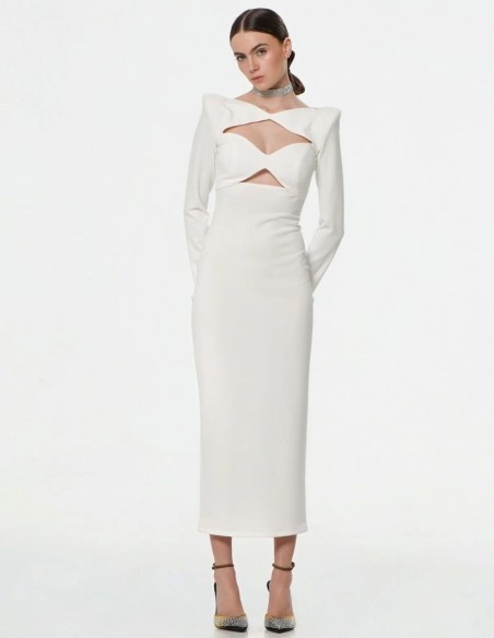 Robe midi blanche à manches longues et encolure découpée