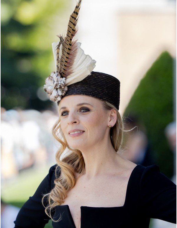Headdress with straw bonnet and brown pheasant feathers