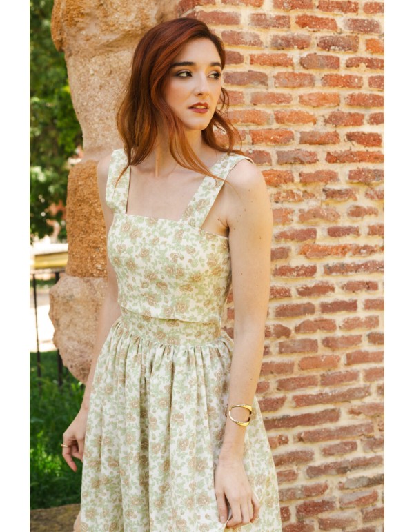 Wide strap top with floral print