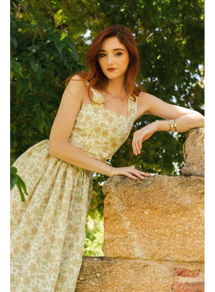 Wide strap top with floral print