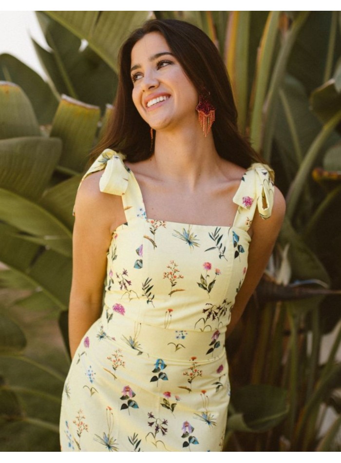 Yellow top with floral print and loops